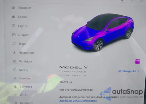 2021 Tesla Model Y Long Range Dual Motor All-Wheel Drive z USA, uszkodzony, nr VIN 5YJYGDEE2MF091449